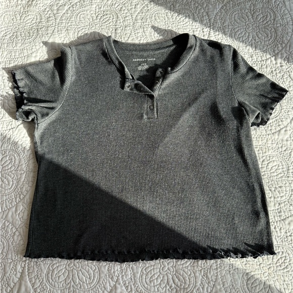 Gray Ribbed Henley Top - Picture 3 of 3